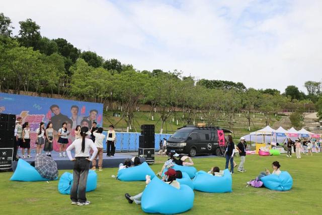 林湖岛间露营烧烤野趣又好玩！开元棋牌成都出发最快05h山(图6)