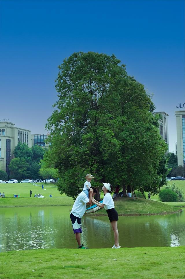 林湖岛间露营烧烤野趣又好玩！开元棋牌成都出发最快05h山(图11)